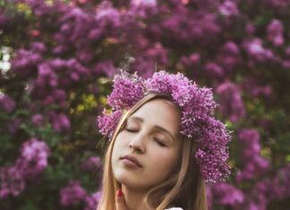 Zelenooka vila charming woman with wreath on head and closed eyes