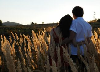 Pričaj mi o ljubavi