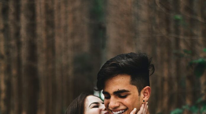 Čista radost woman about to kiss the man at the forest