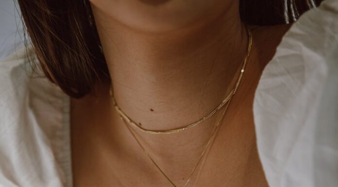 Zakasnela prva bračna noć Zakasnela prva bračna noć