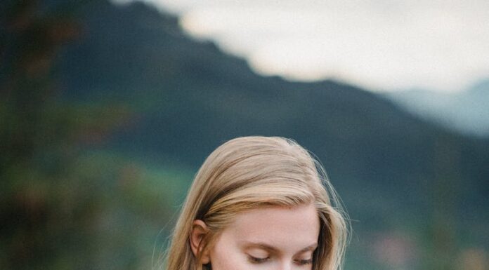 Nepopravljivo romantična Nepopravljivo romantična - ljubavni romani online - ljubici.com