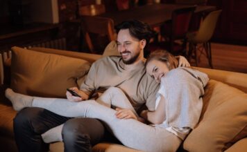 Između požude i ljubavi Izmedju požude i ljubavi