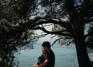 Grešna nevinost Grešna nevinost - ljubavni roman