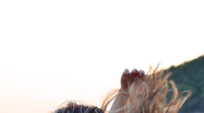 Zajedno do pobede Zajedno do pobede - ljubavni vikend roman za čitanje odmah