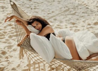 Lepota olujnog neba Lepota olujnog neba - ljubić