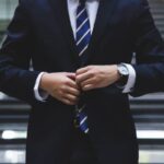 broker