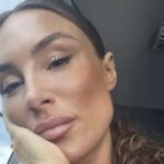 Senida prvi put progovorila o najtežim životnim trenucima: “Izgubila sam i oca i majku”