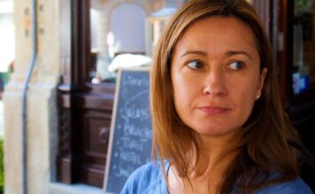 “Nije se sramota razvesti, sramota je trpiti poniženja” – 8 savjeta razvedene žene “Nije se sramota razvesti, sramota je trpiti poniženja” – 8 savjeta razvedene žene