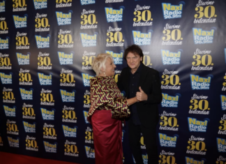 Ova žena je provela 16 godina sa Zdravkom Čolićem! Otkrila je nepoznate detalje o njemu Ova žena je provela 16 godina sa Zdravkom Čolićem! Otkrila je nepoznate detalje o njemu