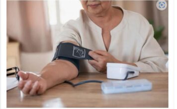 Postoji razlika između 30 i 60 godina: doktor vam pokazuje grafikon normalnog krvnog pritiska koji odgovara vašim godinama Postoji razlika između 30 i 60 godina: doktor vam pokazuje grafikon normalnog krvnog pritiska koji odgovara vašim godinama