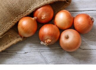 Ako bolujete od OVIH bolesti, morate izbjegavati crni luk! Ako bolujete od OVIH bolesti, morate izbjegavati crni luk!