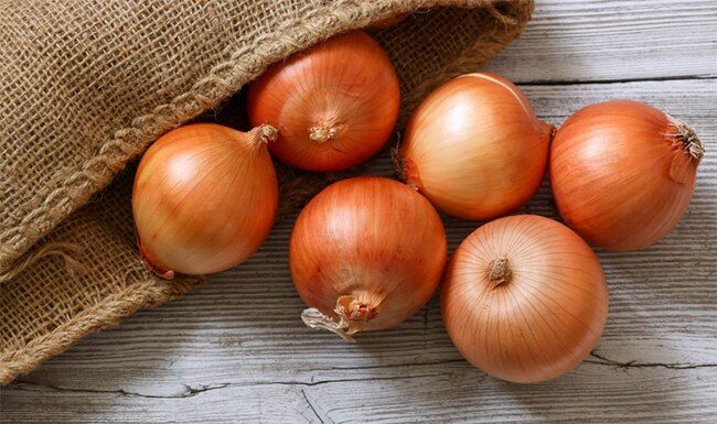 Ako bolujete od OVIH bolesti, morate izbjegavati crni luk! Ako bolujete od OVIH bolesti, morate izbjegavati crni luk!