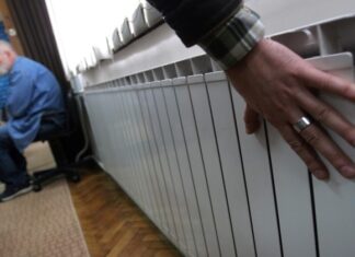 Ako vam radijatori ne griju dobro upotrijebite ovaj trik: Stvarno radi i lako je Ako vam radijatori ne griju dobro upotrijebite ovaj trik: Stvarno radi i lako je