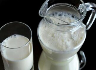 ČAŠI MLIJEKA DODAJTE MALO JABUKOVOG SIRĆETA: Ni jedna tableta vam neće brže i bolje pomoći… ČAŠI MLIJEKA DODAJTE MALO JABUKOVOG SIRĆETA: Ni jedna tableta vam neće brže i bolje pomoći…