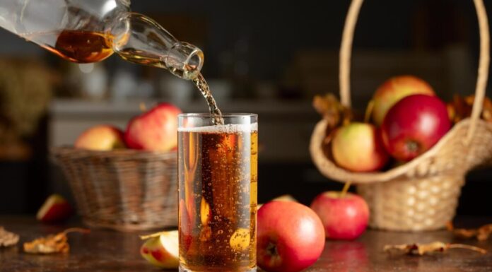 Jabukovo sirće: Skrivena prednost koju mnogi ne znaju Jabukovo sirće: Skrivena prednost koju mnogi ne znaju