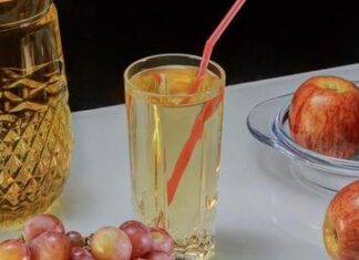 JABUKOVO SIRĆE ZA ZDRAVLJE ZGLOBOVA: Pijte jabukovo sirće 15 dana ali na ovaj način i izliječite artritis i spasite svoje zglobove JABUKOVO SIRĆE ZA ZDRAVLJE ZGLOBOVA: Pijte jabukovo sirće 15 dana ali na ovaj način i izliječite artritis i spasite svoje zglobove