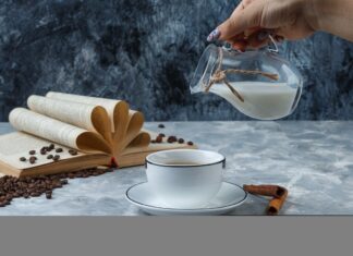 Je li loše za zdravlje dodavati mlijeko u kafu? Je li loše za zdravlje dodavati mlijeko u kafu?