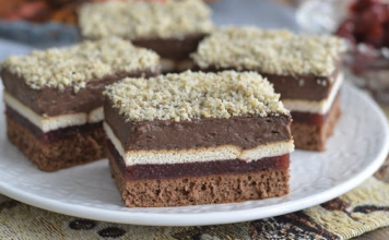 Mekani, fini kolač, topi se u ustima – Sve se vruće slaže! Mekani, fini kolač, topi se u ustima - Sve se vruće slaže!