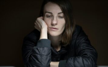 Nevidljiva borba: Šizofrenija koja dolazi bez upozorenja Nevidljiva borba: Šizofrenija koja dolazi bez upozorenja