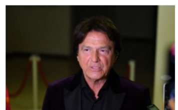 Ostario, sav izboran – Ni Zdravko Čolić nije više što je bio: Fotografija sa plaže ne laže Ostario, sav izboran – Ni Zdravko Čolić nije više što je bio: Fotografija sa plaže ne laže