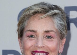 OVE FRIZURE NAJBOLJE PRISTAJU ŽENAMA STARIJIM OD 50 GODINA: Samo ovako ćete biti PRAVA DAMA – izgledat ćete 10 godina mlađe! OVE FRIZURE NAJBOLJE PRISTAJU ŽENAMA STARIJIM OD 50 GODINA: Samo ovako ćete biti PRAVA DAMA – izgledat ćete 10 godina mlađe!