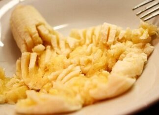 OVE ZIME NEĆETE NI ZAKAŠLJATI: Izgnječite Bananu I Dodajte Joj OVA 2 Sastojka OVE ZIME NEĆETE NI ZAKAŠLJATI: Izgnječite Bananu I Dodajte Joj OVA 2 Sastojka