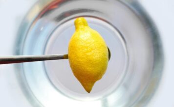 Pročišćavanje u tri dana: Detoks koji revitalizira tijelo i oblikuje stomak Pročišćavanje u tri dana: Detoks koji revitalizira tijelo i oblikuje stomak