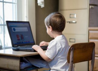 Roditelji više vjeruju ChatGPT-u za zdravstvene savjete nego doktorima Roditelji više vjeruju ChatGPT-u za zdravstvene savjete nego doktorima