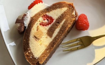 Rolat bueno malina – Bez pečenja, gotov za 15ak minuta Rolat bueno malina - Bez pečenja, gotov za 15ak minuta