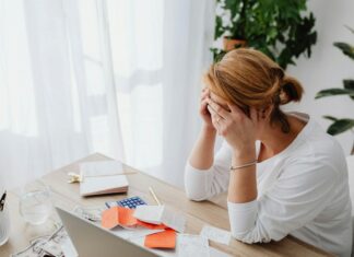 Tiha prijetnja: Ovi simptomi ukazuju da je vaša glavobolja ozbiljniji problem! Tiha prijetnja: Ovi simptomi ukazuju da je vaša glavobolja ozbiljniji problem!