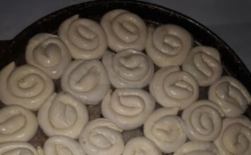 TRIK JEDNE BOSANKE: Evo kako da napravite DOMAĆI BUREK NA KOJEM ĆE VAM SVI ZAVIDJETI TRIK JEDNE BOSANKE: Evo kako da napravite DOMAĆI BUREK NA KOJEM ĆE VAM SVI ZAVIDJETI