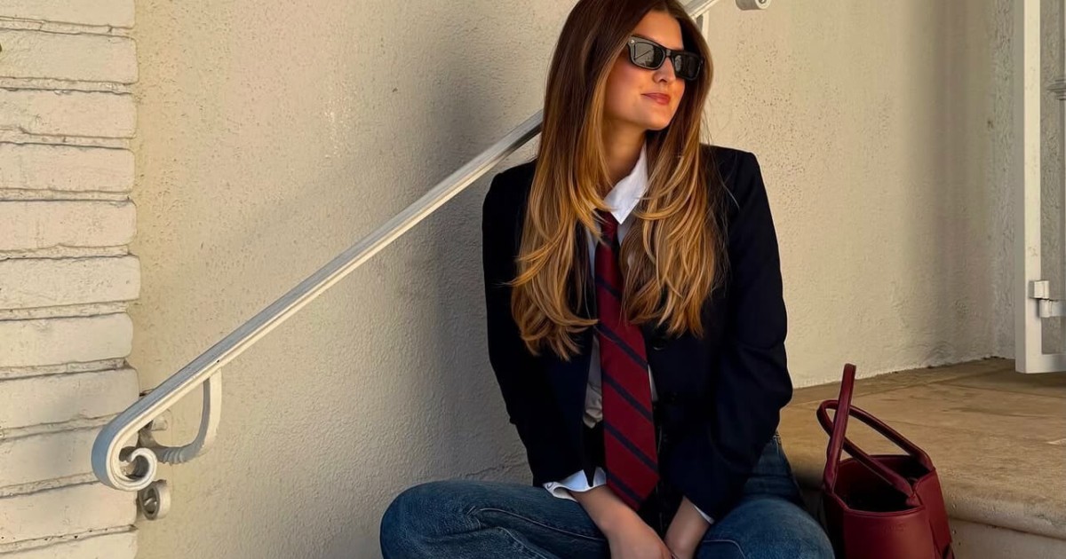 Kravate i farmerke: Kako da nosimo kombinaciju koja pravi neverovatan hype Kravate i farmerke: Kako da nosimo kombinaciju koja pravi neverovatan hype