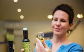 Da li je zaista dobra ideja piti maslinovo ulje? Da li je zaista dobra ideja piti maslinovo ulje?