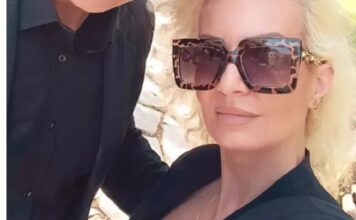 Naša pevačica bila 8 sati mrtva, baka molila da je puste da se oprosti od unuke: Dok je ljubila usledio neverovatan obrt Naša pevačica bila 8 sati mrtva, baka molila da je puste da se oprosti od unuke: Dok je ljubila usledio neverovatan obrt