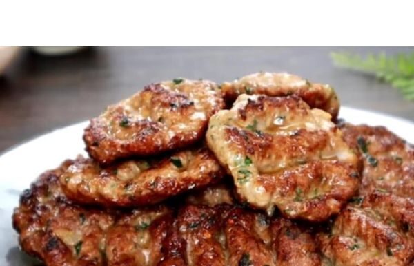 Turci imaju najbolji recept za faširane šnicle: Sočnije i ukusnije ne mogu biti, a tajna je u jednostavnom triku