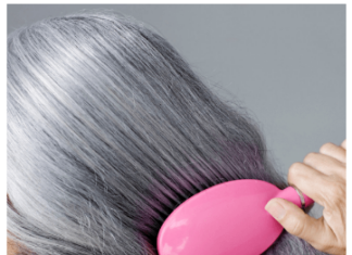 Kako prekriti sedu kosu bez farbanja: Jedan sastojak iz kuhinje ima sjajan efekat na kosu, biće i bujnija Kako prekriti sedu kosu bez farbanja: Jedan sastojak iz kuhinje ima sjajan efekat na kosu, biće i bujnija