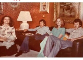 Miroslavu bila ljubavnica, a Tomi… Nije joj izbijao iz kuće – pojavile se privatne fotke koje ljudi nisu videli!! Miroslavu bila ljubavnica, a Tomi… Nije joj izbijao iz kuće – pojavile se privatne fotke koje ljudi nisu videli!!