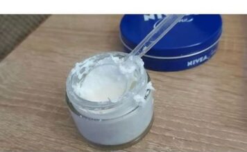 Lice vam je 20 godina mlađe! Mažite ovo svake večeri i bićete šokirani retultatom!