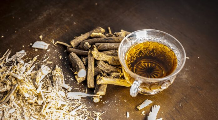 Slatki korijen koji umiruje grlo i pročišćava pluća Slatki korijen koji umiruje grlo i pročišćava pluća