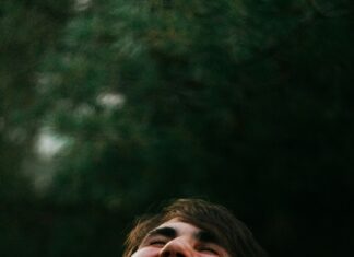 Smijeh sagorijeva 40 kalorija za 10 minuta: Aktivira 80 mišića! Smijeh sagorijeva 40 kalorija za 10 minuta: Aktivira 80 mišića!