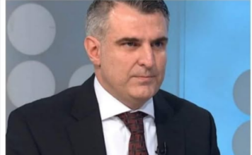 ZNOJENJE I MALAKSALOST MOGU BITI ZNACI JEDNE VRSTE KARCINOMA! Doktor Antić objasnio i koji simptomi se vide GOLIM OKOM ZNOJENJE I MALAKSALOST MOGU BITI ZNACI JEDNE VRSTE KARCINOMA! Doktor Antić objasnio i koji simptomi se vide GOLIM OKOM