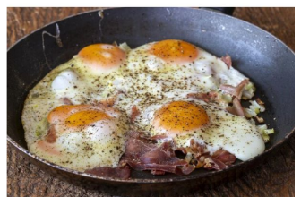 “Da li smem da doručkujem jaja svaki dan?” Evo šta na to kaže kardiolog, a šta onkolog “Da li smem da doručkujem jaja svaki dan?” Evo šta na to kaže kardiolog, a šta onkolog