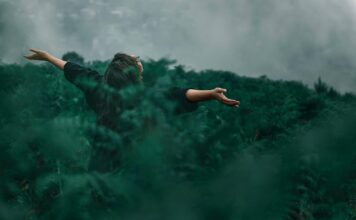 Drevne kineske vježbe koje tope kalorije – bez da se oznojite Drevne kineske vježbe koje tope kalorije – bez da se oznojite