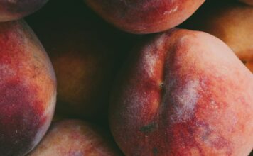 Jedna breskva osigurava najmoćniji vitaminski spektar za imunitet Jedna breskva osigurava najmoćniji vitaminski spektar za imunitet