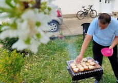 U Jugoslaviji se ovo za 1. maj podrazumijevalo, danas u BiH nema nikakvu vrijednost
