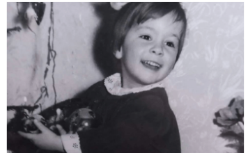 Vesna je kao beba ostavljena u kesi na Kalemegdanu: Nakon smrti usvojitelja, otvorila je staru fioku u kući i saznala šok istinu Vesna je kao beba ostavljena u kesi na Kalemegdanu: Nakon smrti usvojitelja, otvorila je staru fioku u kući i saznala šok istinu