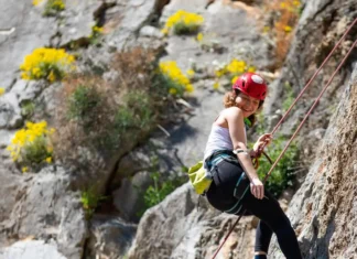 Visoko iznad svakodnevice: Penjanje kao idealan oblik rekreacije Visoko iznad svakodnevice: Penjanje kao idealan oblik rekreacije