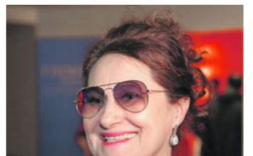 Danica Ristovski u kupaćem kostimu sa 68 godina izgleda kao devojka: Kažu da je posle razvoda procvetala Danica Ristovski u kupaćem kostimu sa 68 godina izgleda kao devojka: Kažu da je posle razvoda procvetala