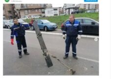 IZVUKLI “KAPITALCA” OD DVA METRA IZ KANALIZACIJE: Radnici ŠOKIRANI prizorom u naselju Vojvode Vlahovića! (FOTO)