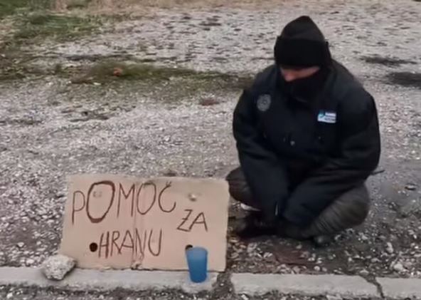 Majka je napustila jer je rođena s 2 polna organa, a kad su joj umrli baba i deda ostaje na ulici: Njena priča potresla je javnost, a onda usledio šokantan obrt
